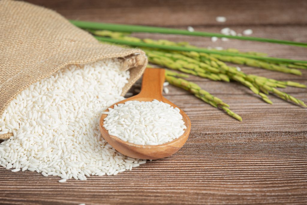 Nutrientes, arroz y espárragos